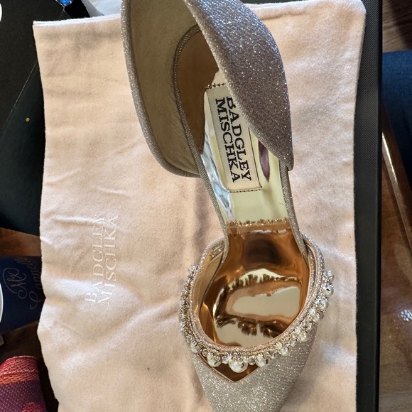 For Sale: Brand New Ornate Badgley Designer Shoes - Picture 5 of 5